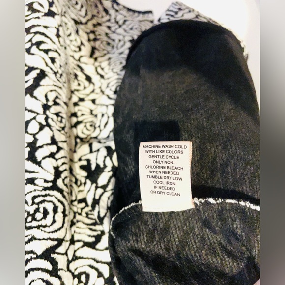 Philosophy Womens Small Long Open Front Duster Sweater Coat Black White Floral - Picture 8 of 13